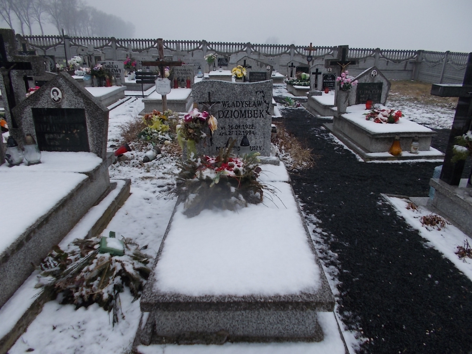Grób Władysław Dziombek